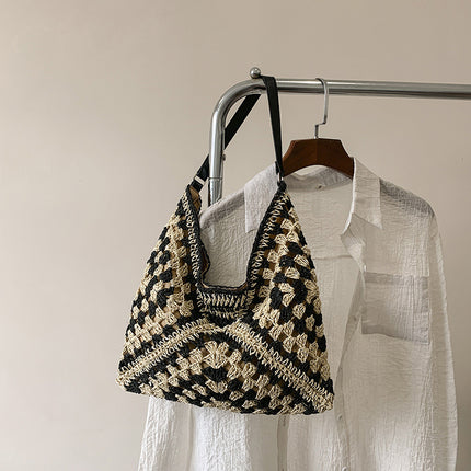 Handmade Straw Shoulder Bag – Hollow Woven Contrast Design