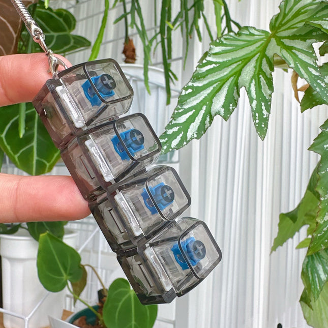 Mechanical Keyboard Keycap Fidget Keychain – Stress Relief Mini Click Toy